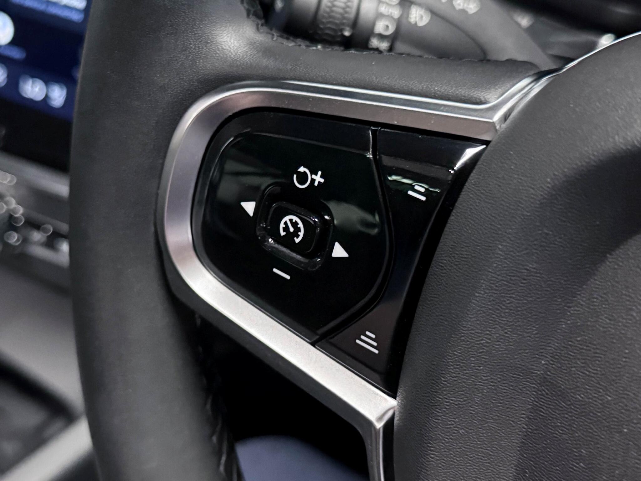 Volvo V60 view 30