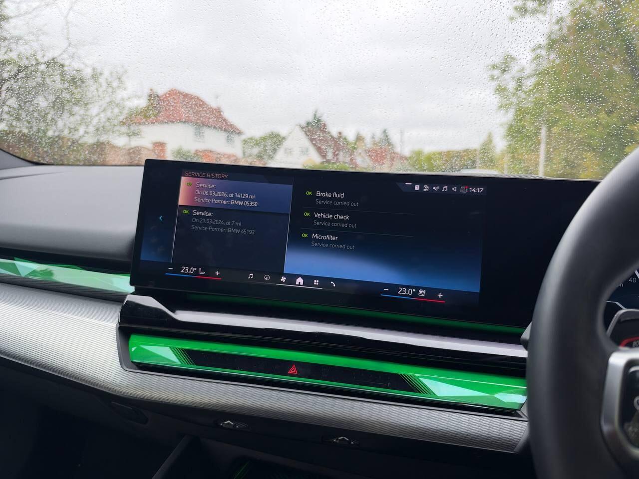 BMW i5 view 49