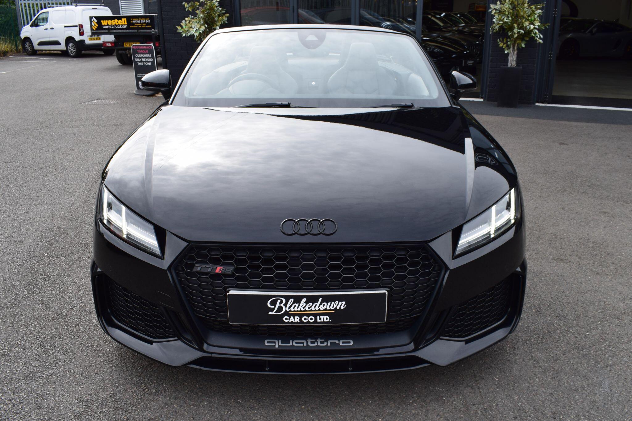 Audi TT RS view 2