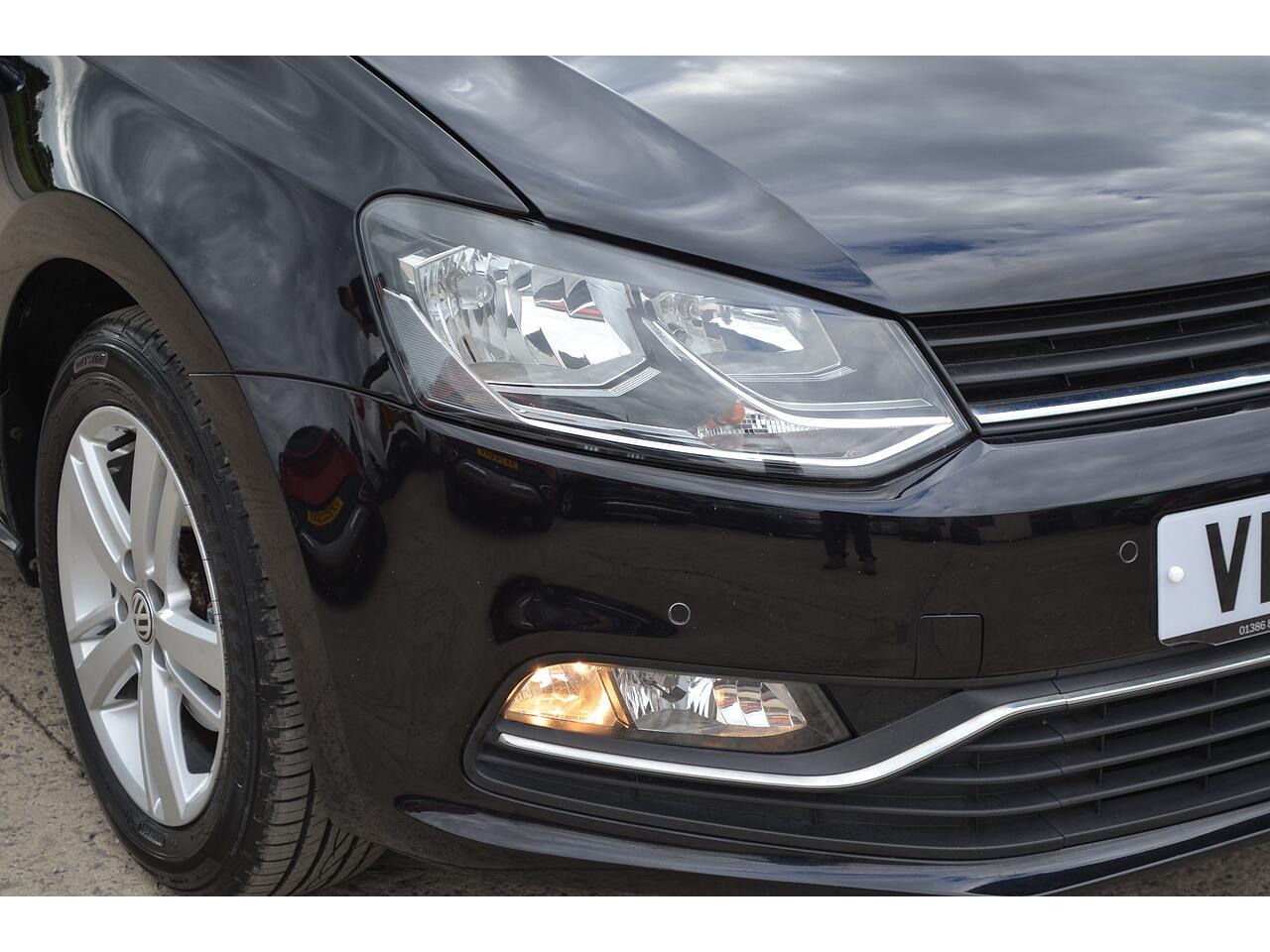 Volkswagen Polo view 28