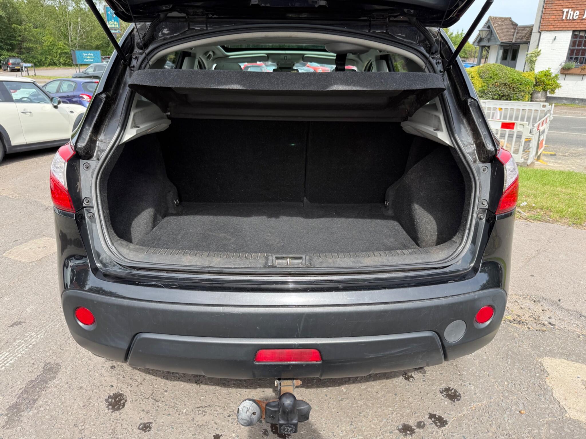Nissan Qashqai view 37