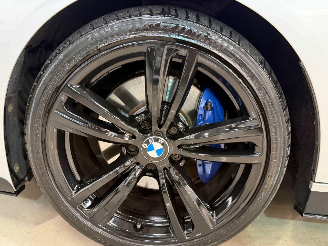 BMW 4 Series view 38