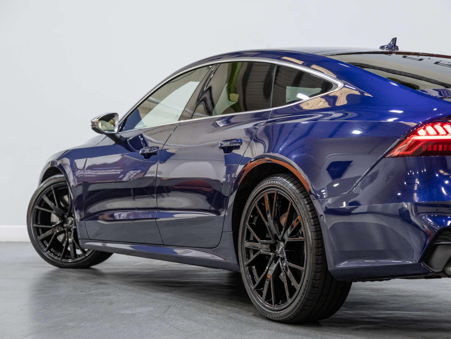 Audi S7 view 29
