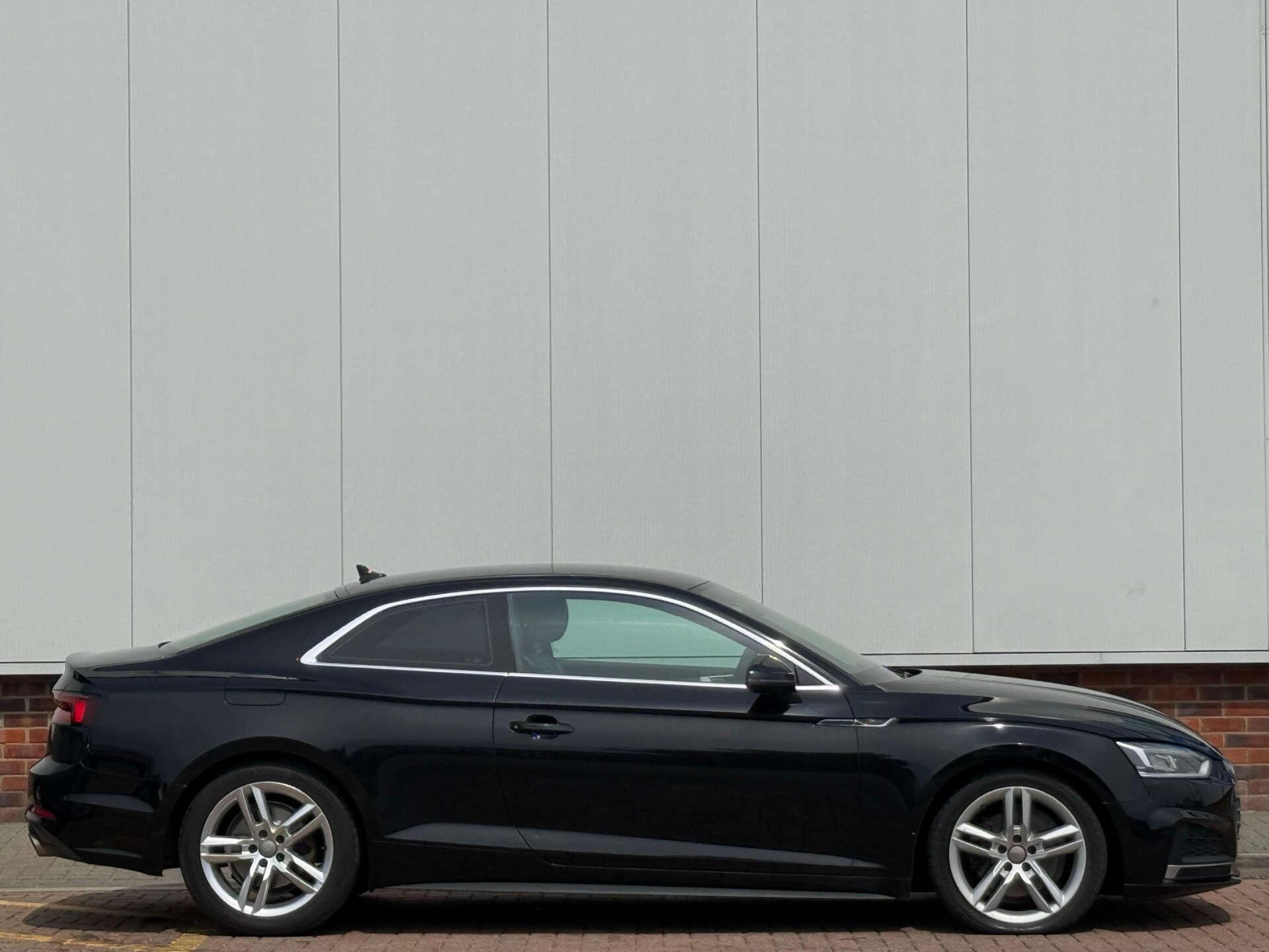 Audi A5 view 10