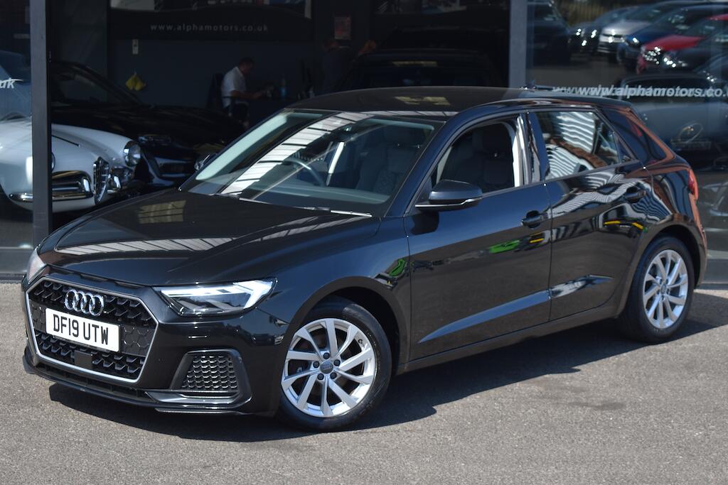 Audi A1 view 6