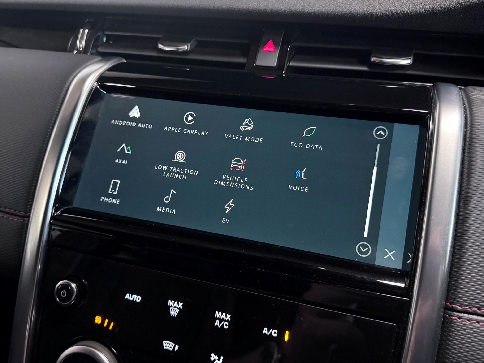 Land Rover Discovery Sport view 58