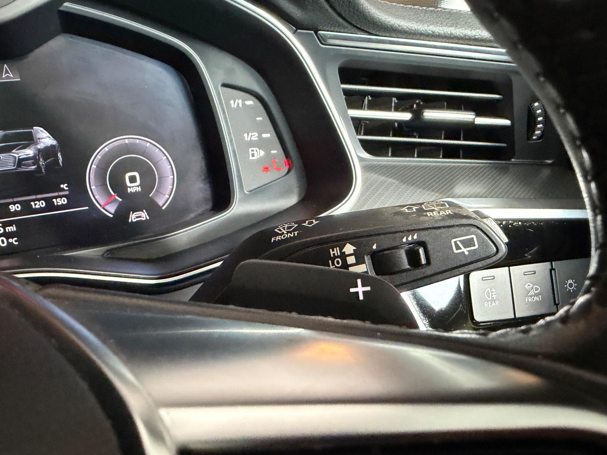 Audi A6 view 33