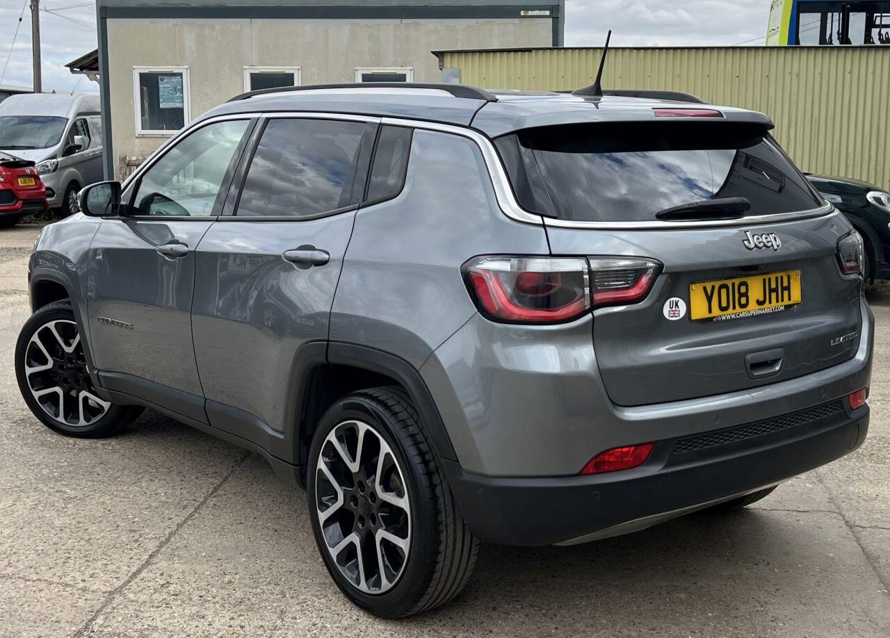 Jeep Compass view 4