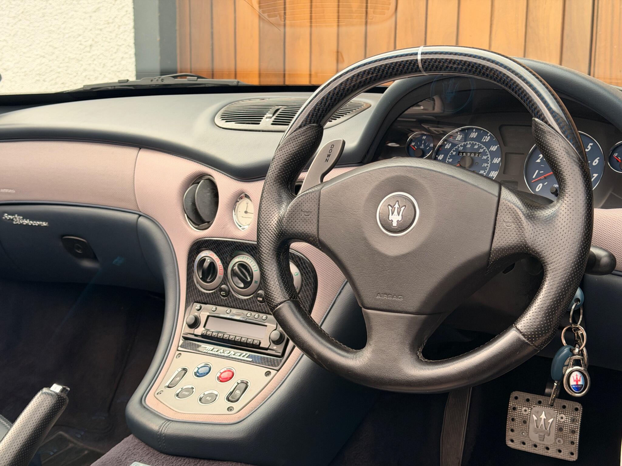 Maserati Spyder view 20