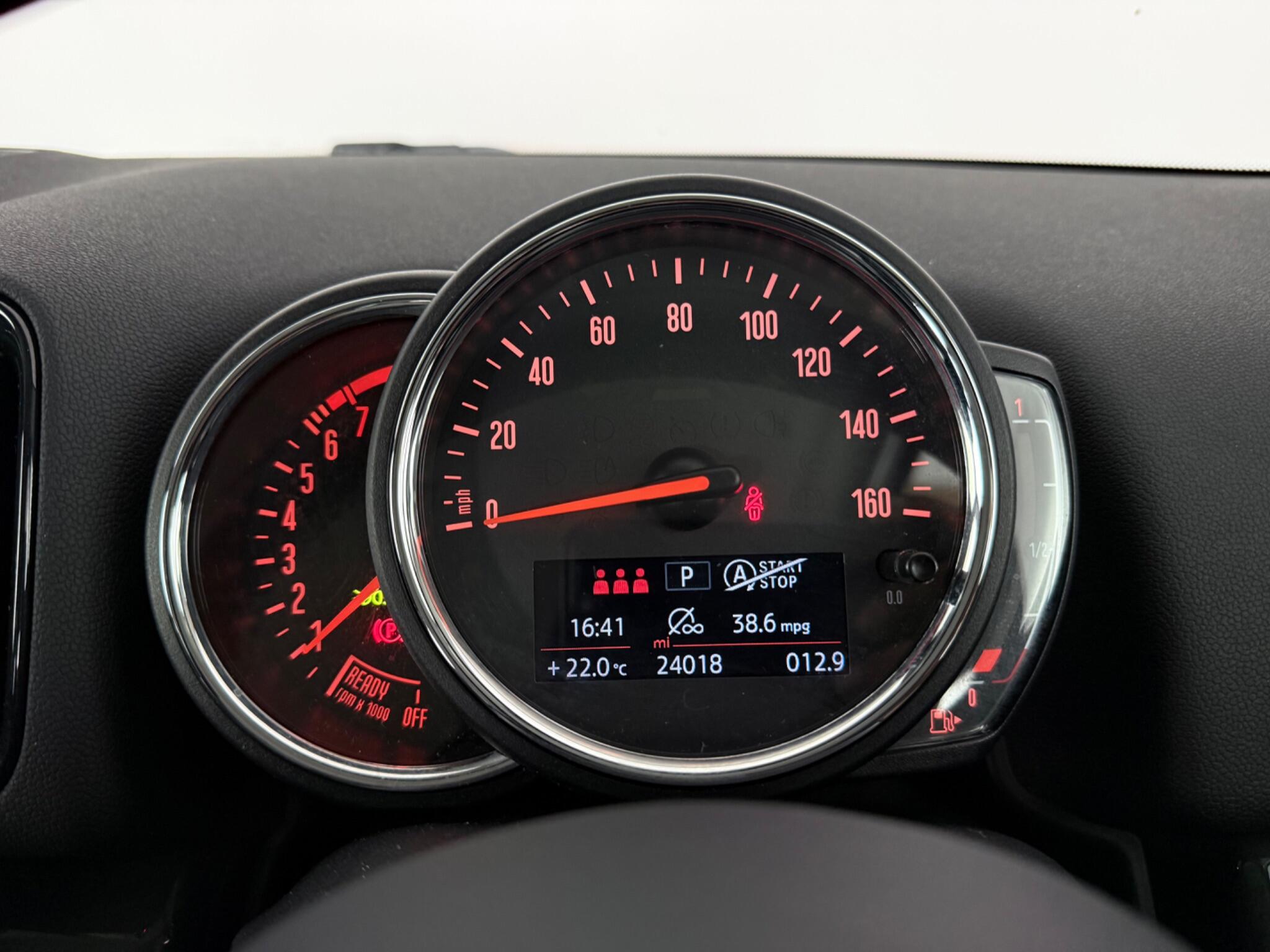 Mini Countryman view 15