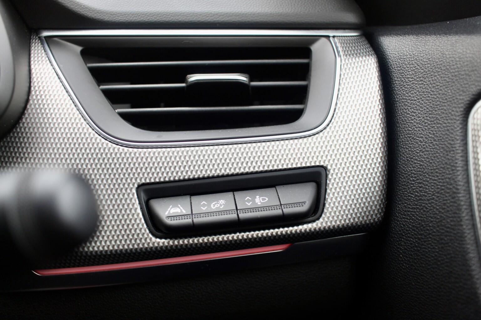 Renault Arkana view 30