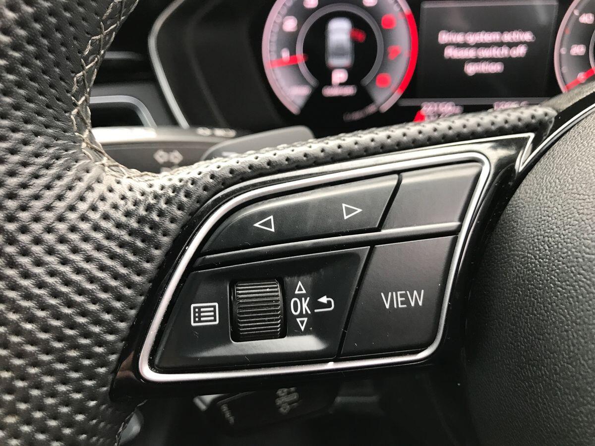 Audi A4 view 20