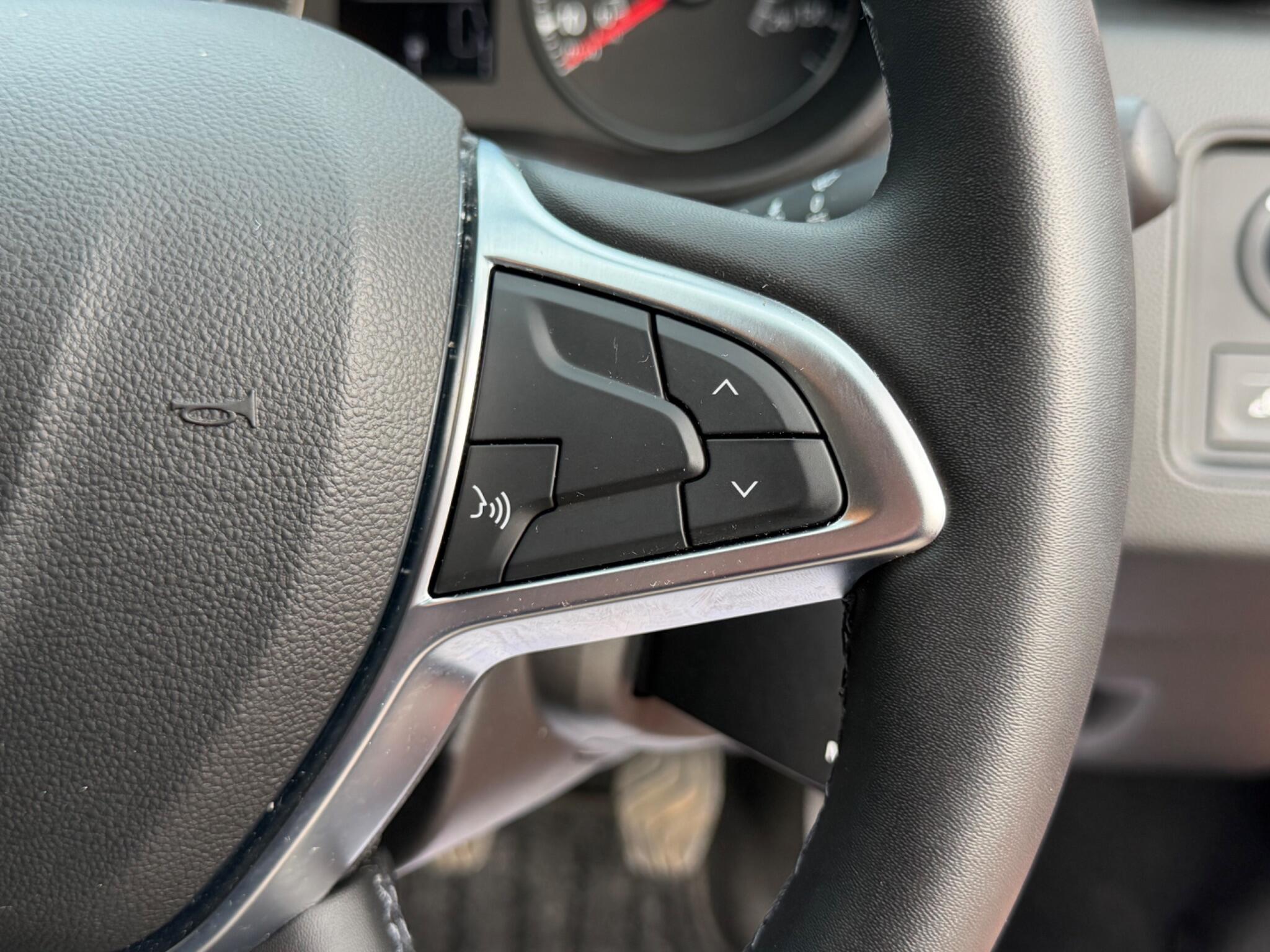Dacia Duster view 74