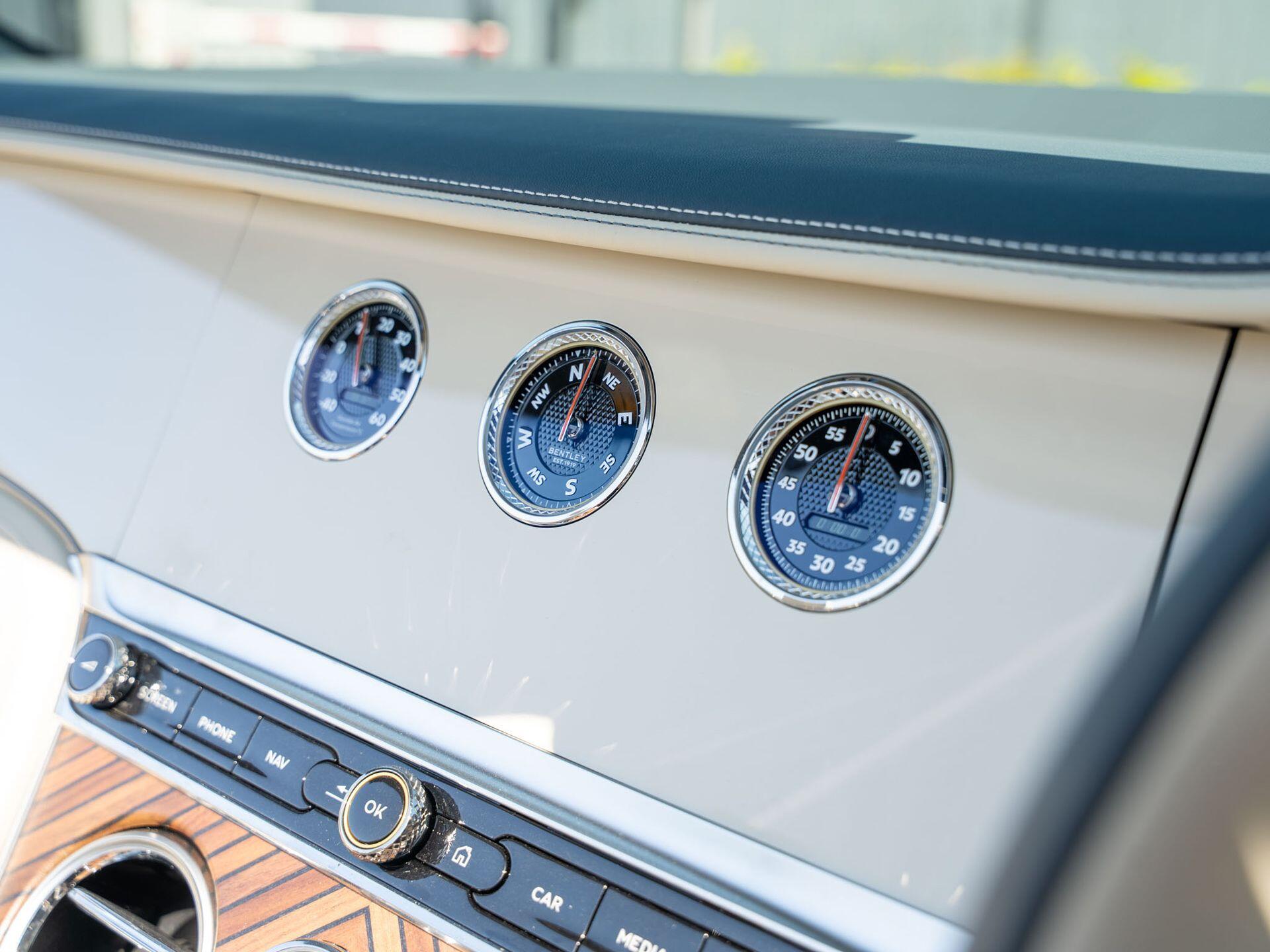 Bentley Continental view 20
