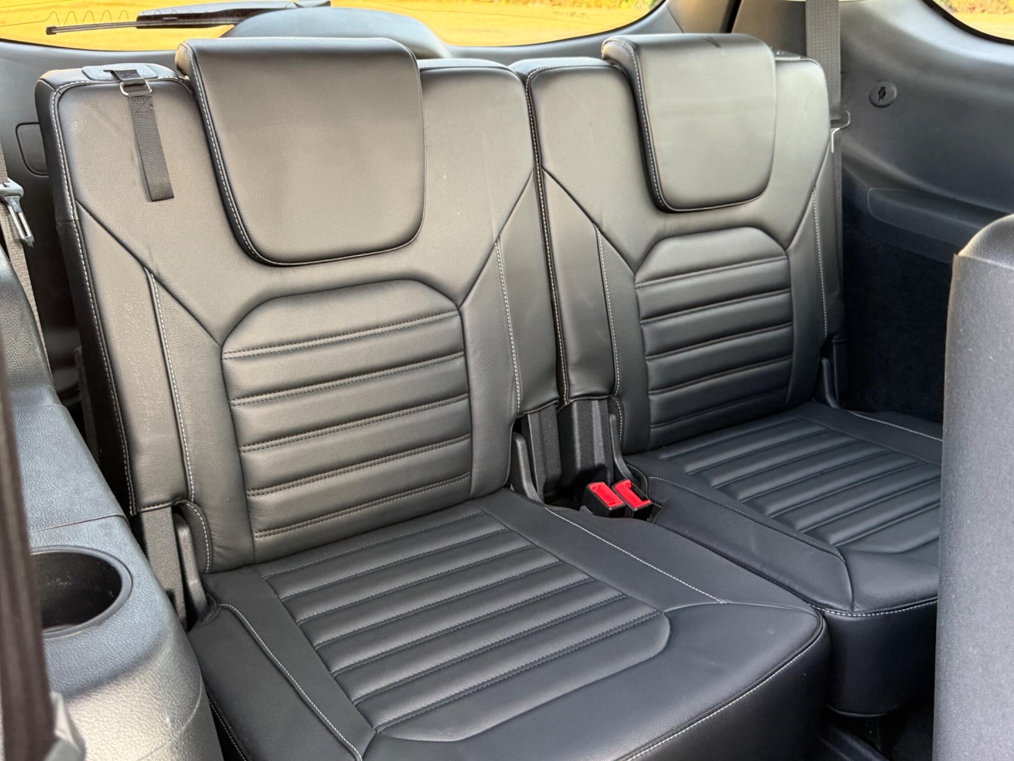 Ford Galaxy view 20