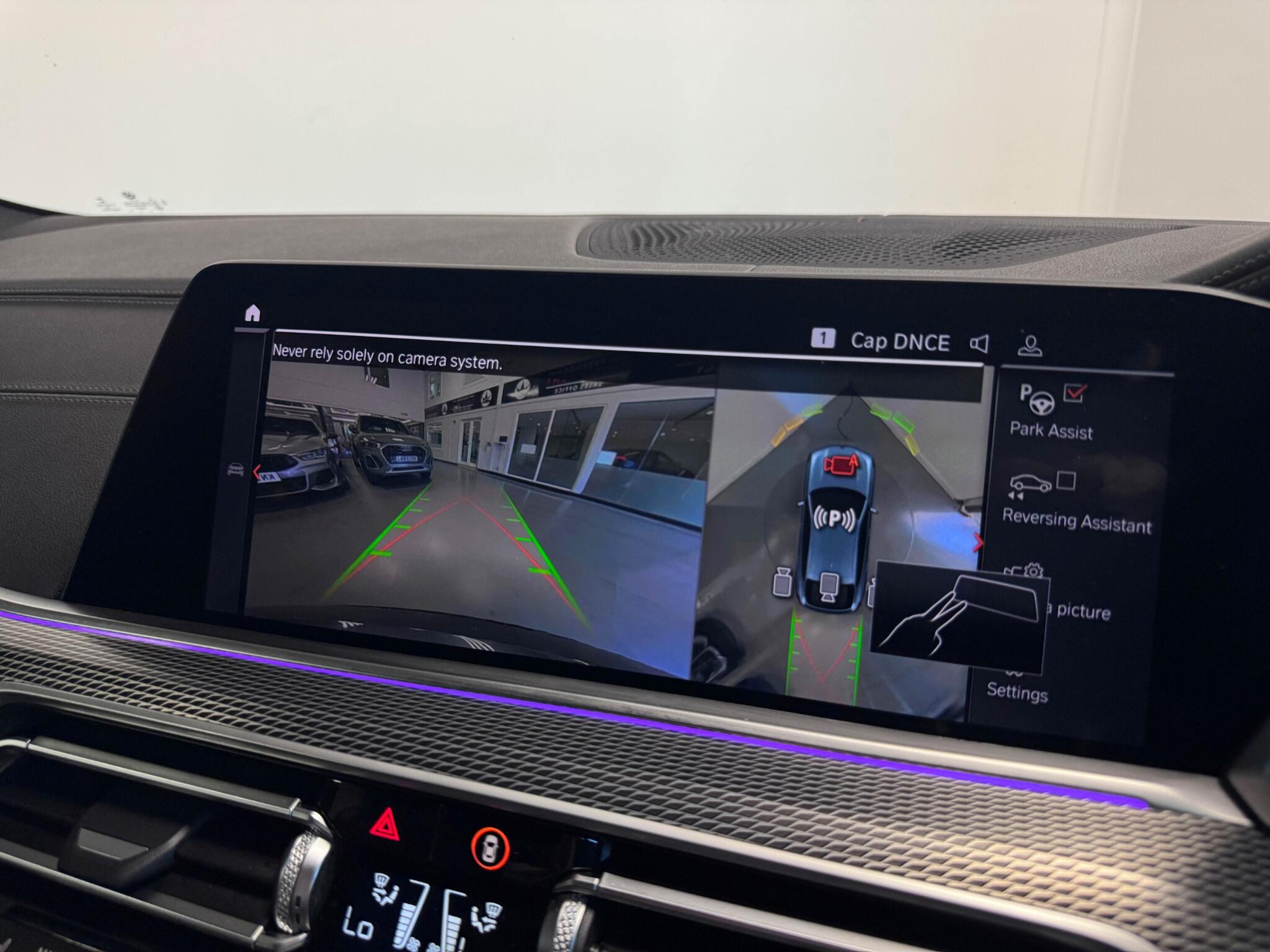 BMW X6 view 8