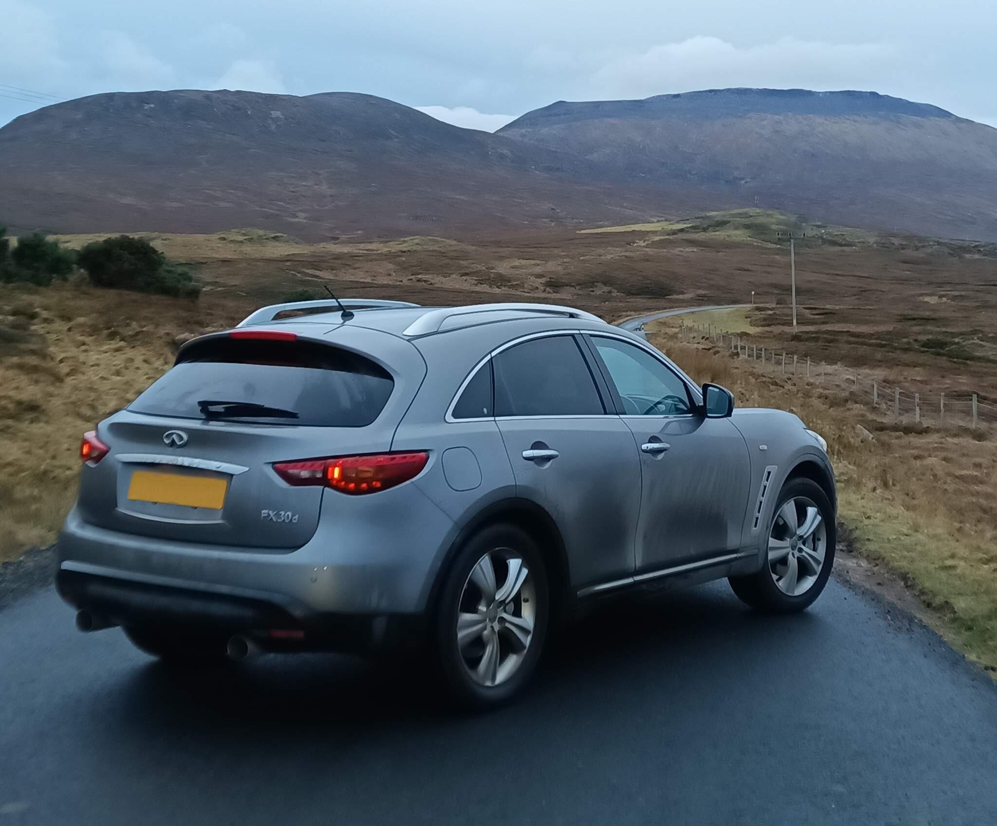 Infiniti FX