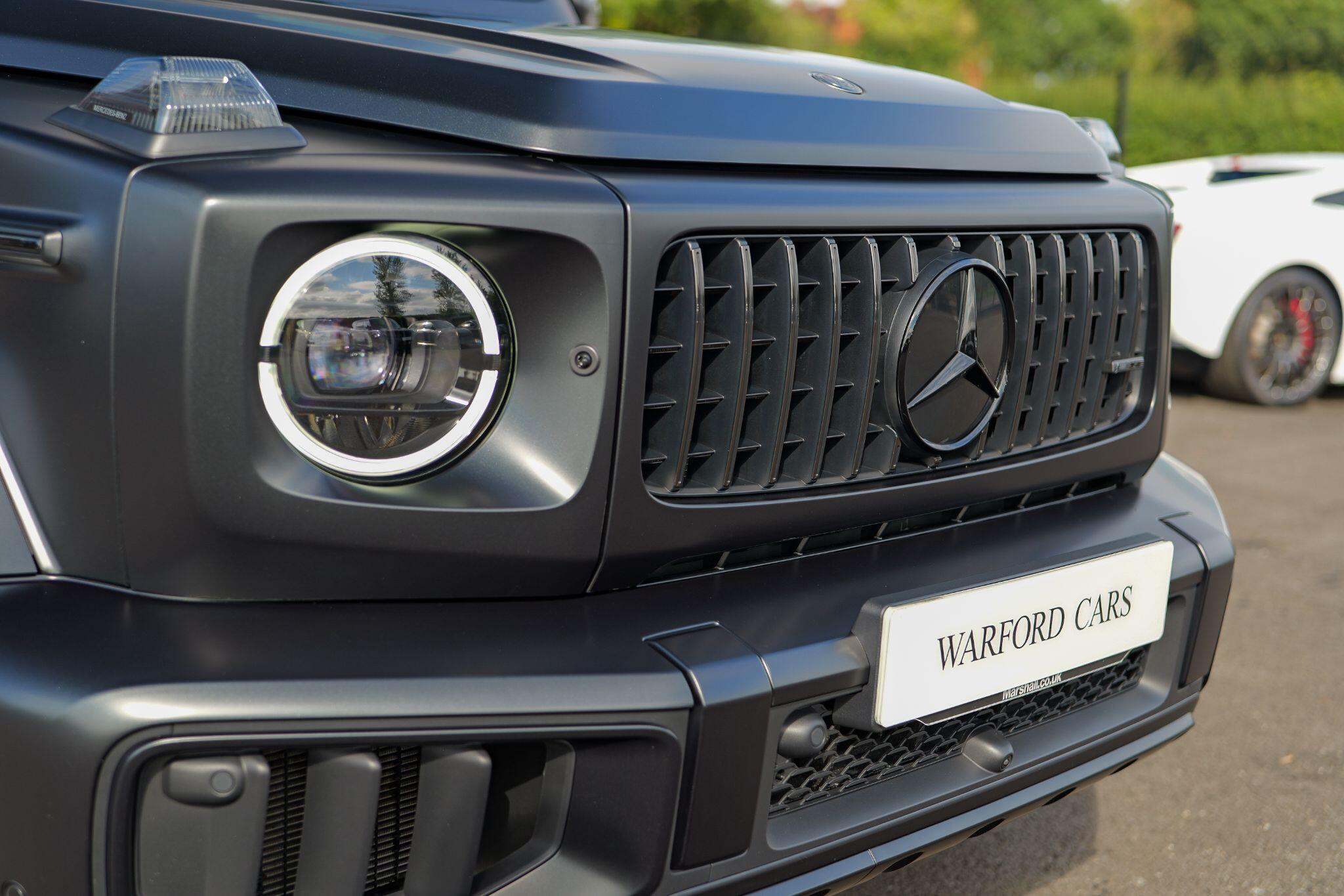Mercedes-Benz G Class view 8