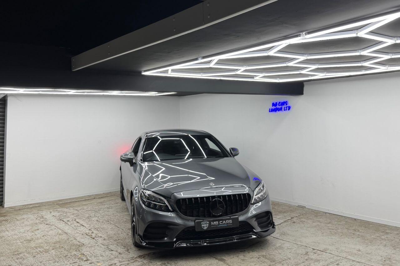 Mercedes-Benz C-Class view 6