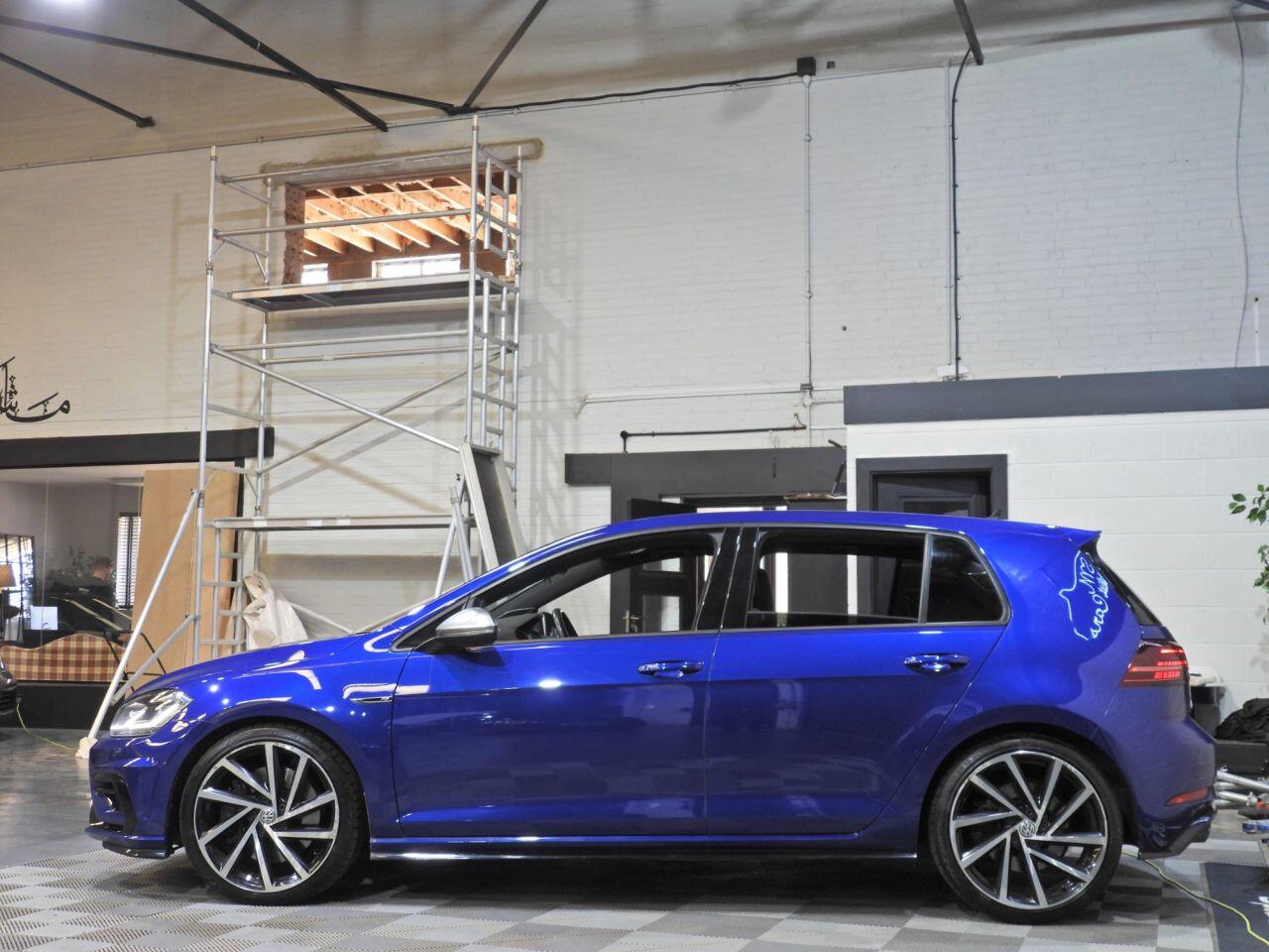 Volkswagen Golf view 7