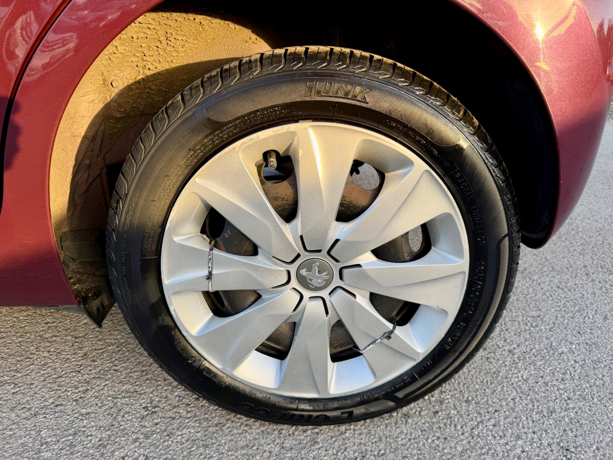 Peugeot 108 view 43
