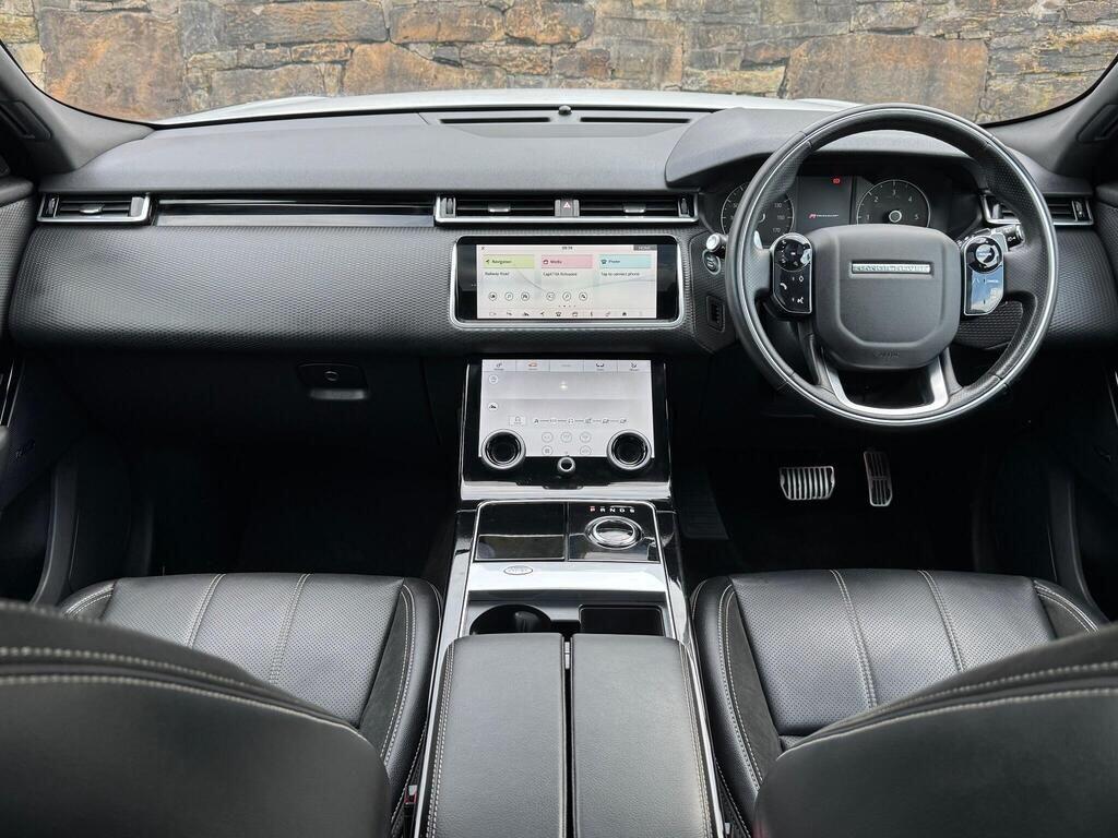 Land Rover Range Rover Velar view 10