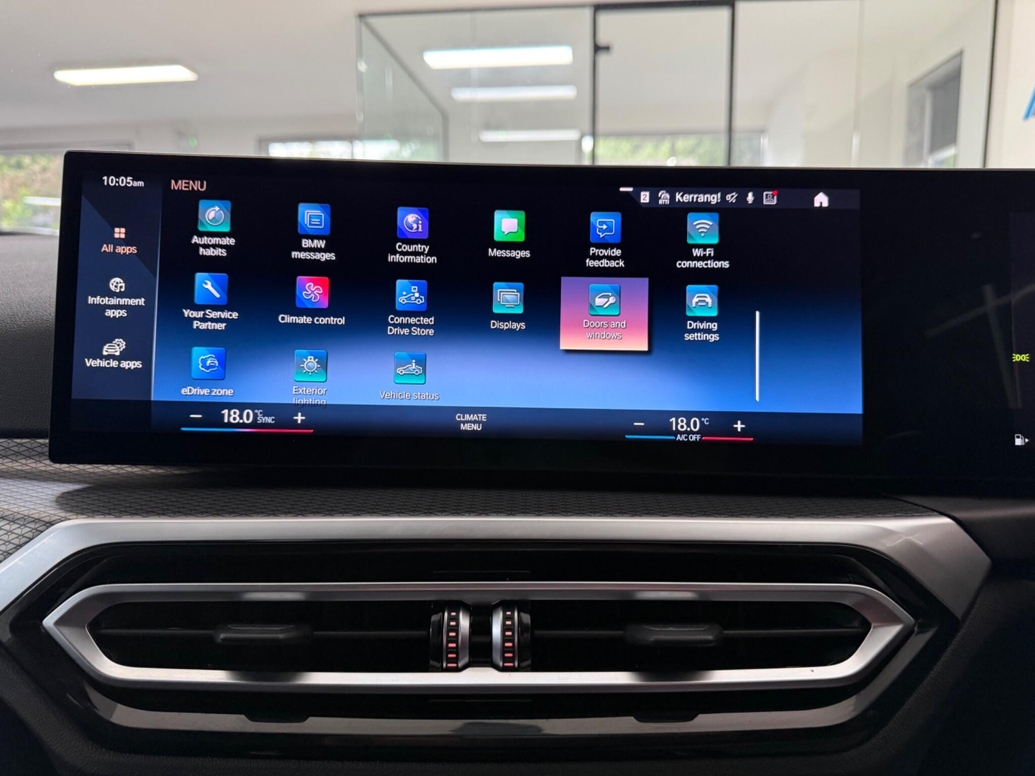 BMW 3 Series view 21