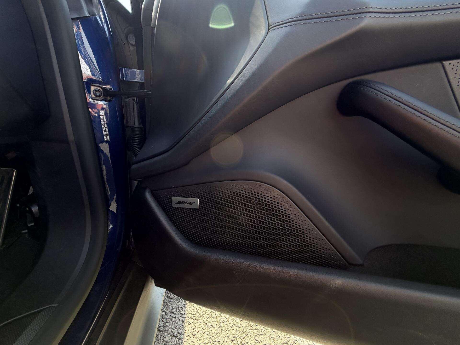 Porsche Taycan view 27