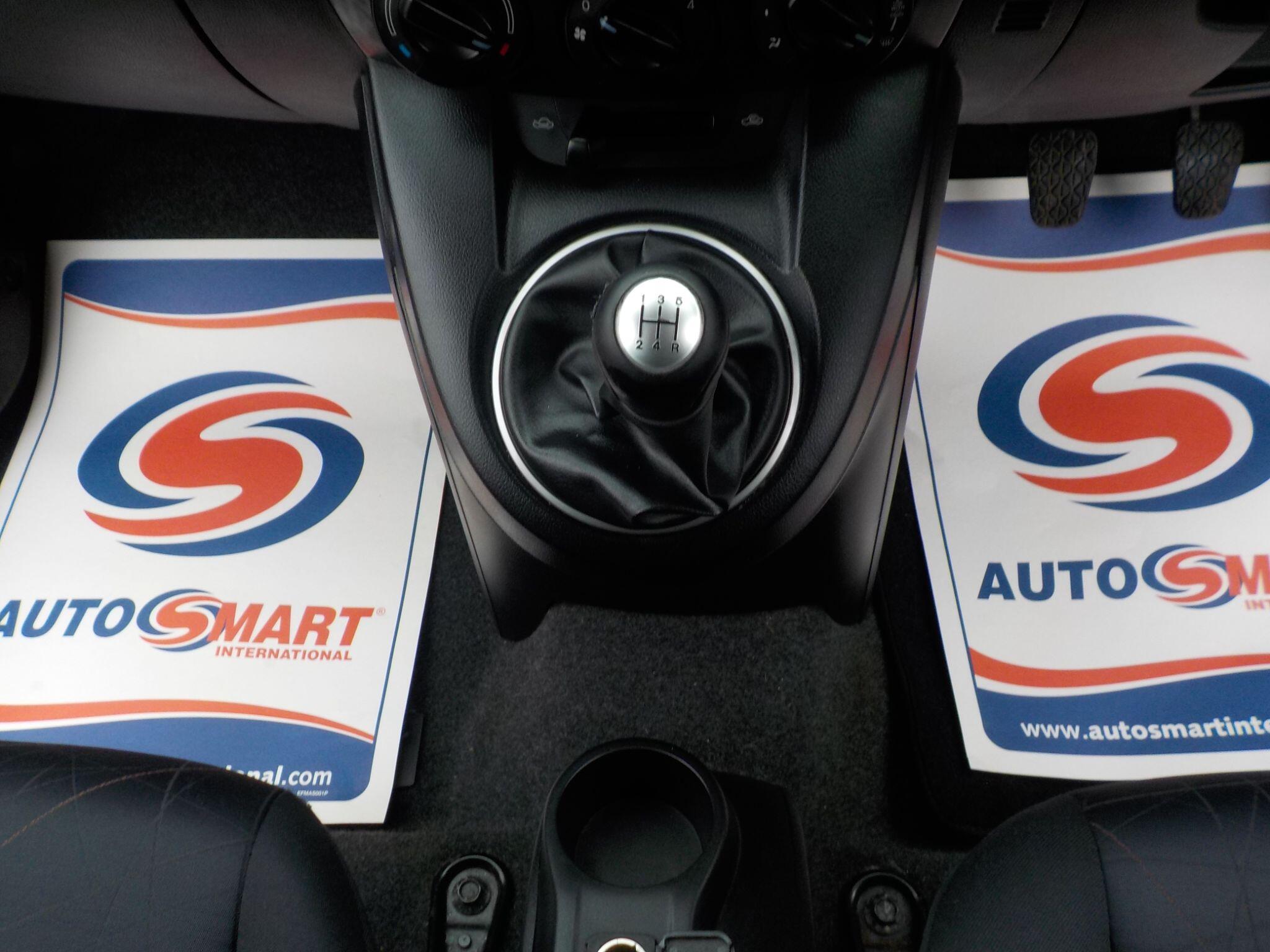 Mazda Mazda2 1.3 Tamura Euro 5 5dr