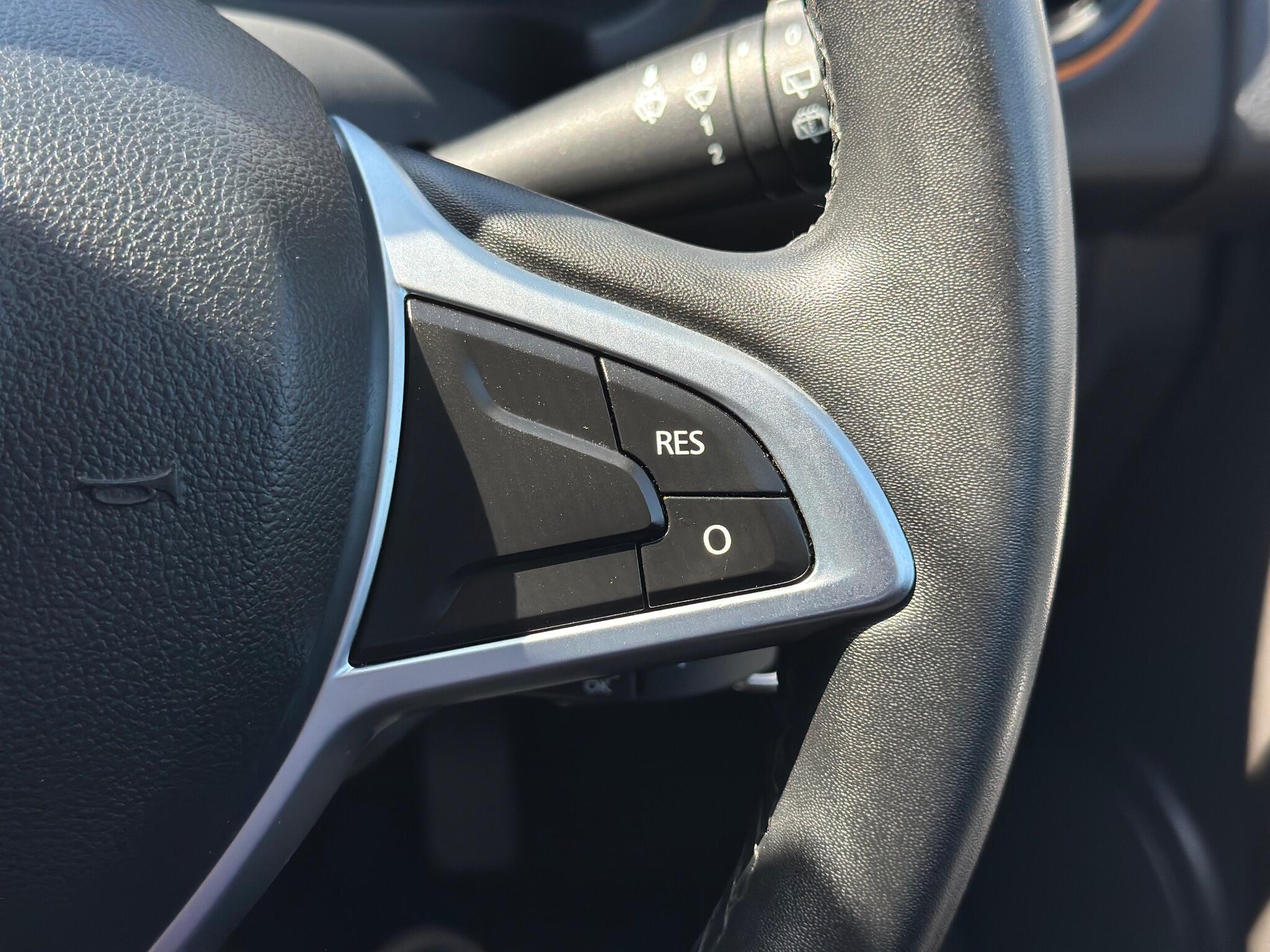 Dacia Sandero view 33