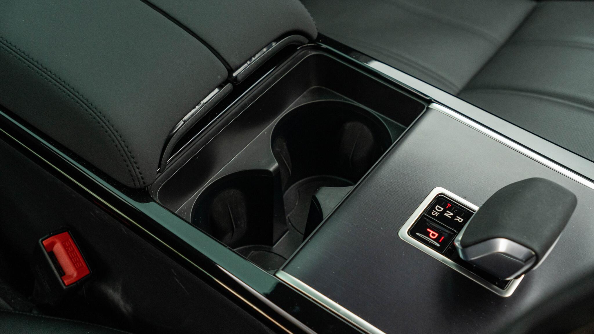 Land Rover Range Rover Evoque view 71