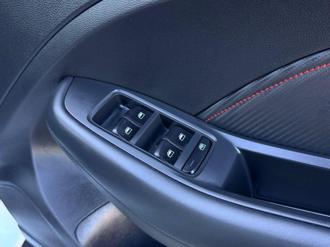 MG ZS view 28