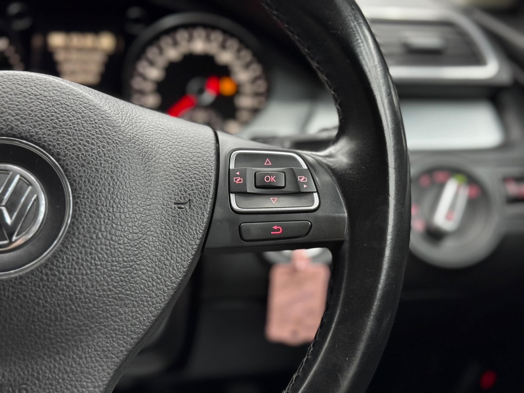 Volkswagen CC view 21
