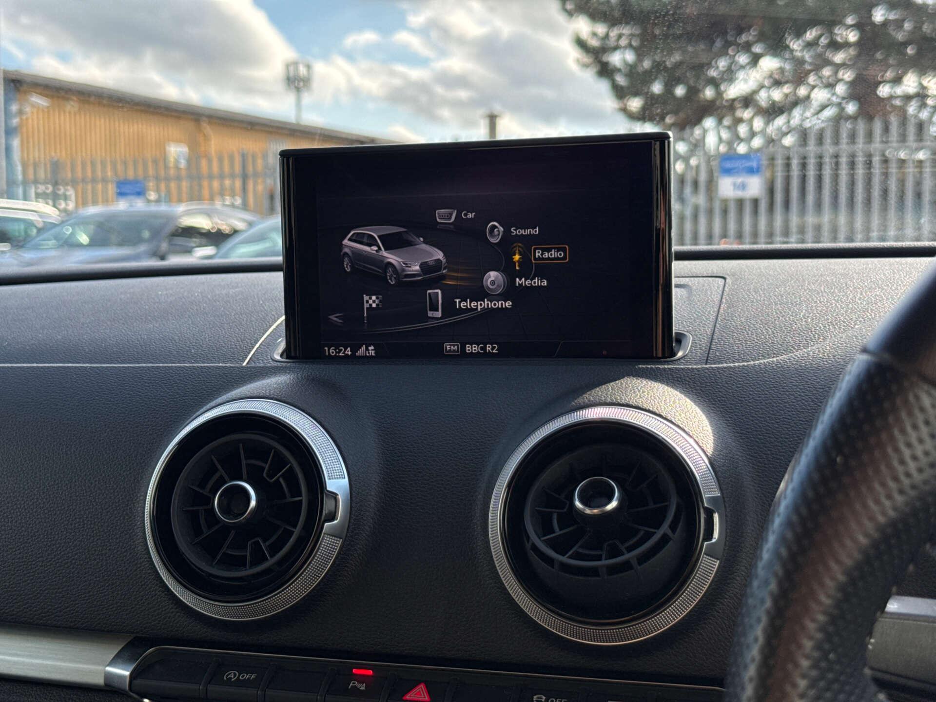 Audi A3 view 64