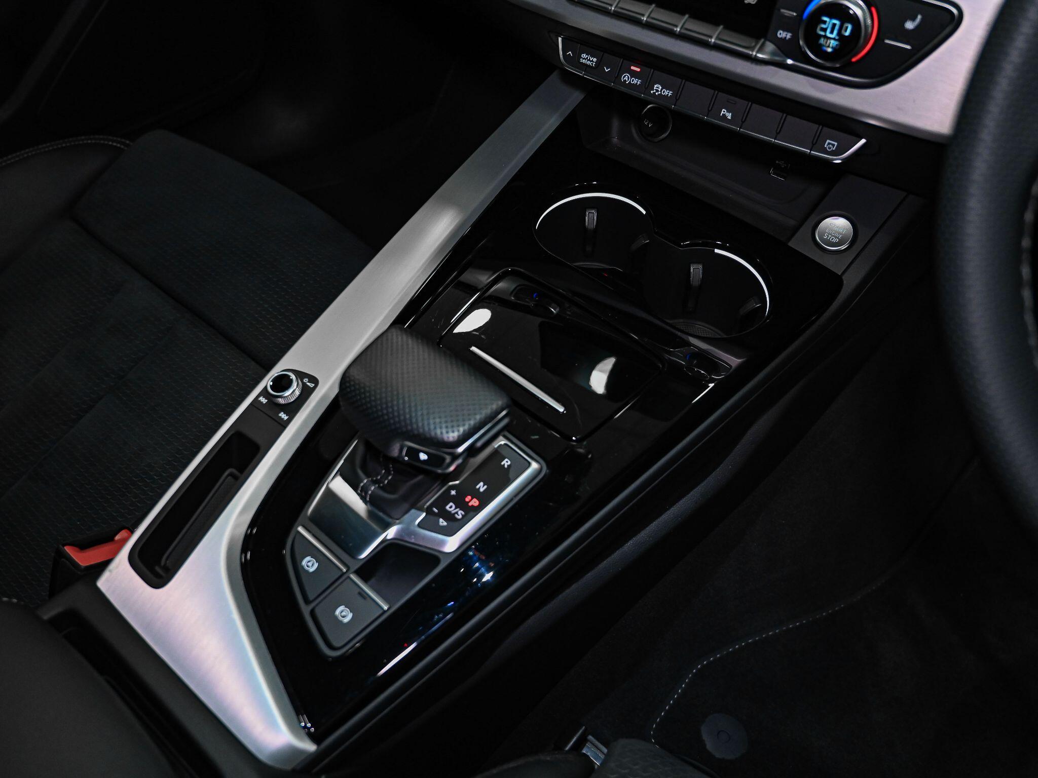 Audi A5 view 13
