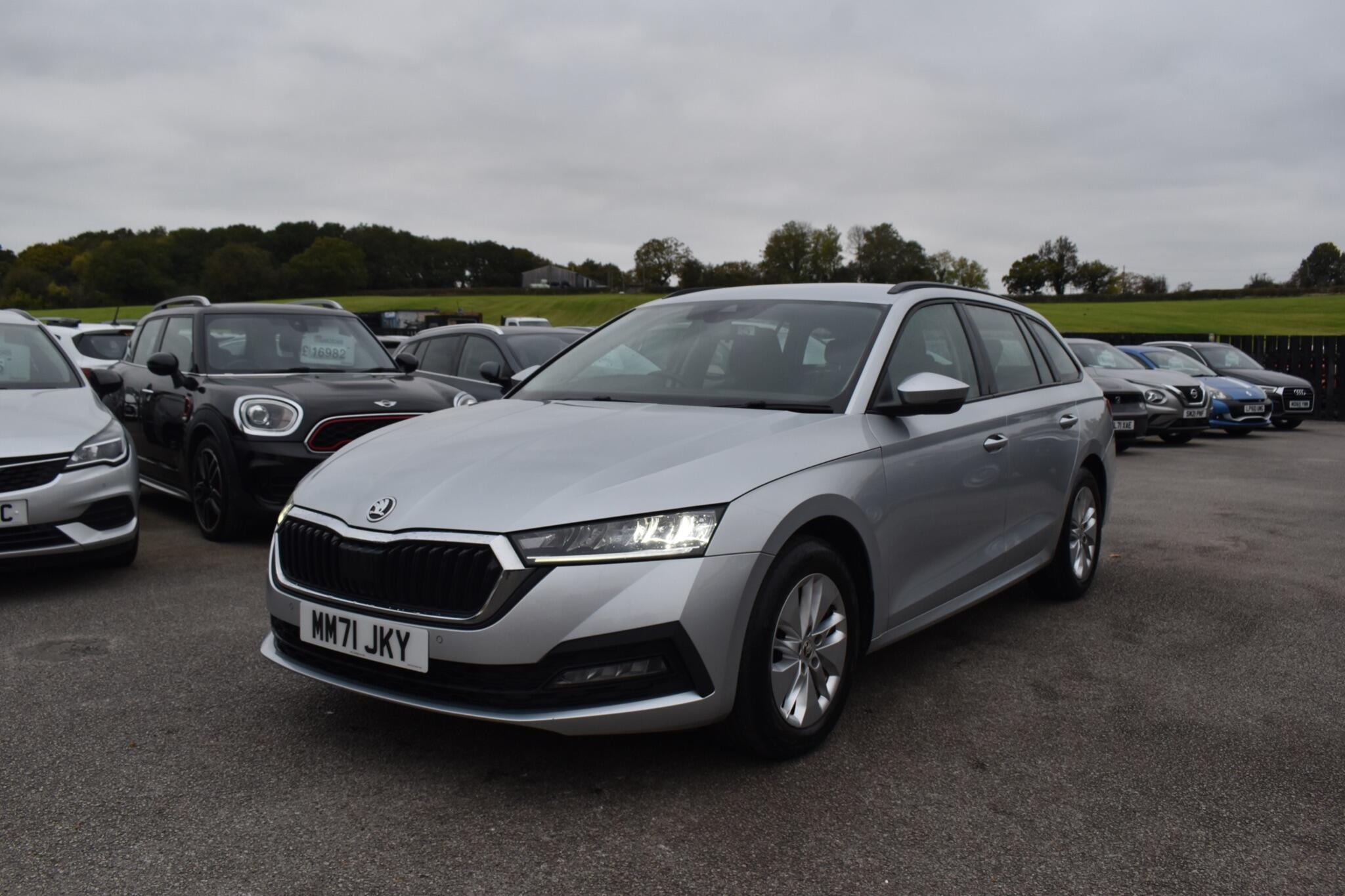 Octavia - 1.0 TSI e-TEC MHEV SE Technology DSG Euro 6 (s/s) 5dr - Image 11