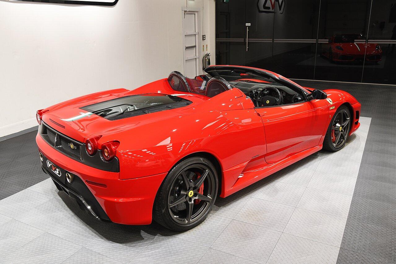 Ferrari F430 view 32