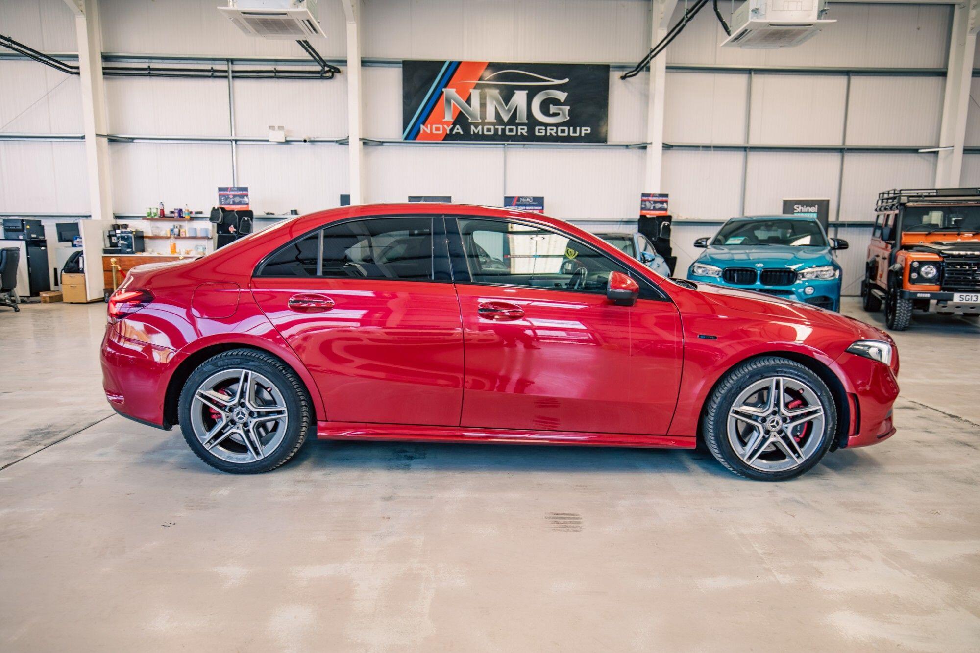 Mercedes-Benz A-Class view 23