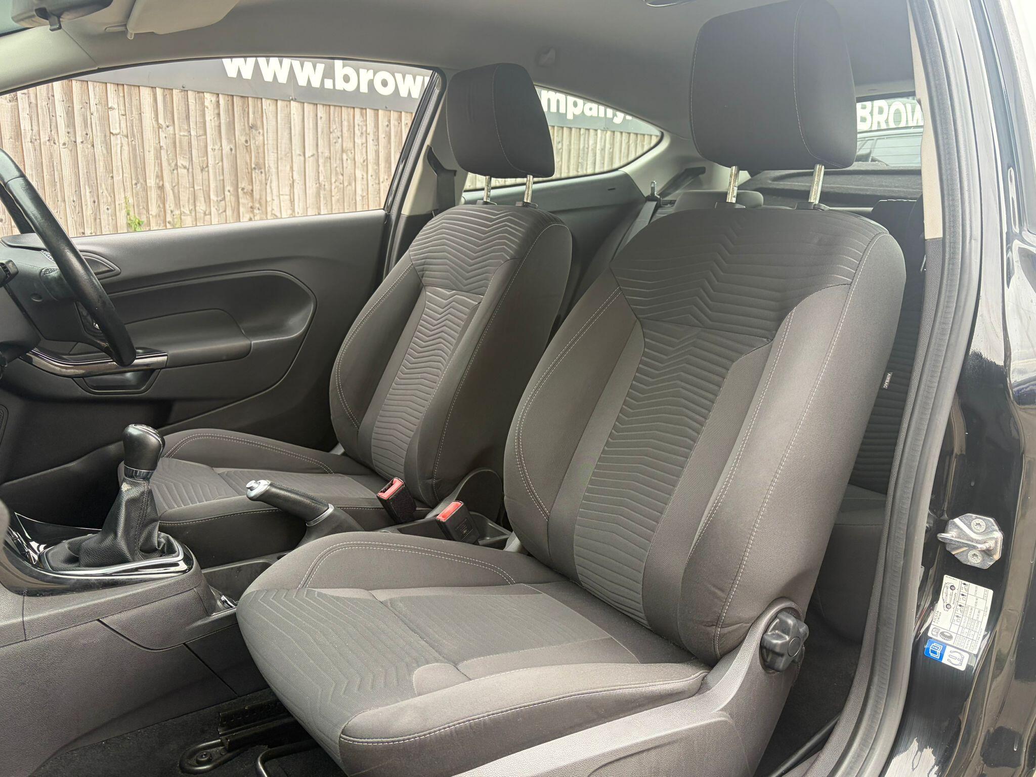 Ford Fiesta view 15