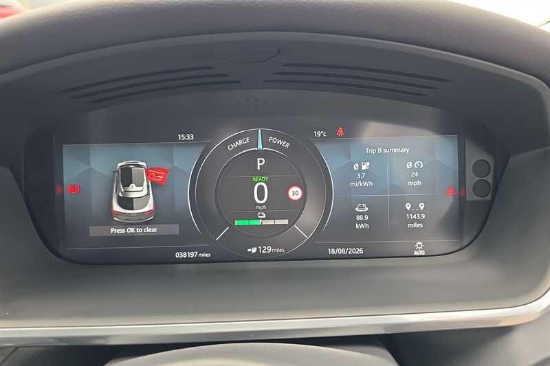 Jaguar I-Pace view 20