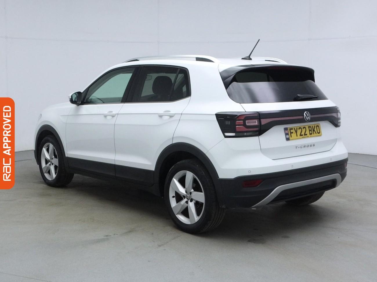 Volkswagen T-Cross view 4