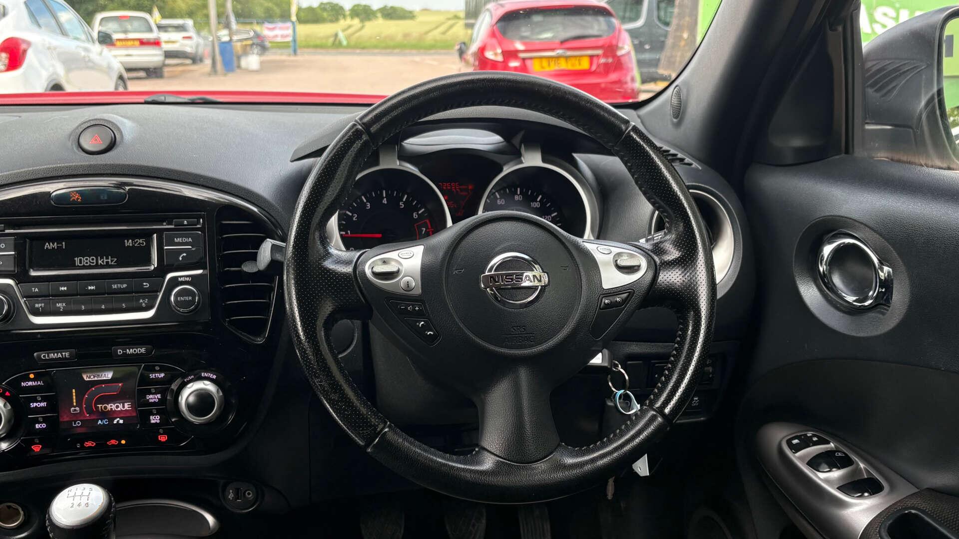 Nissan Juke view 16