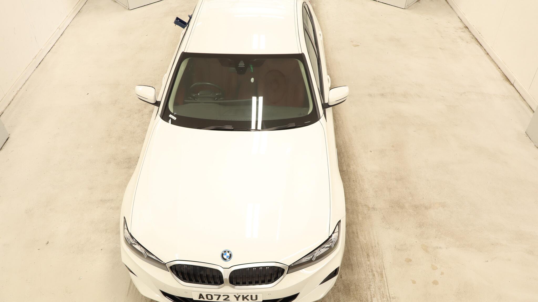 BMW 3 Series view 7
