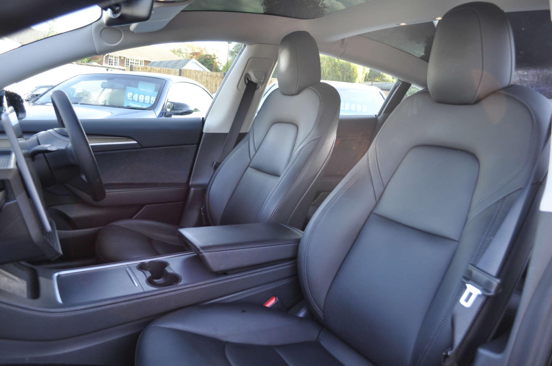 Tesla Model 3 view 11