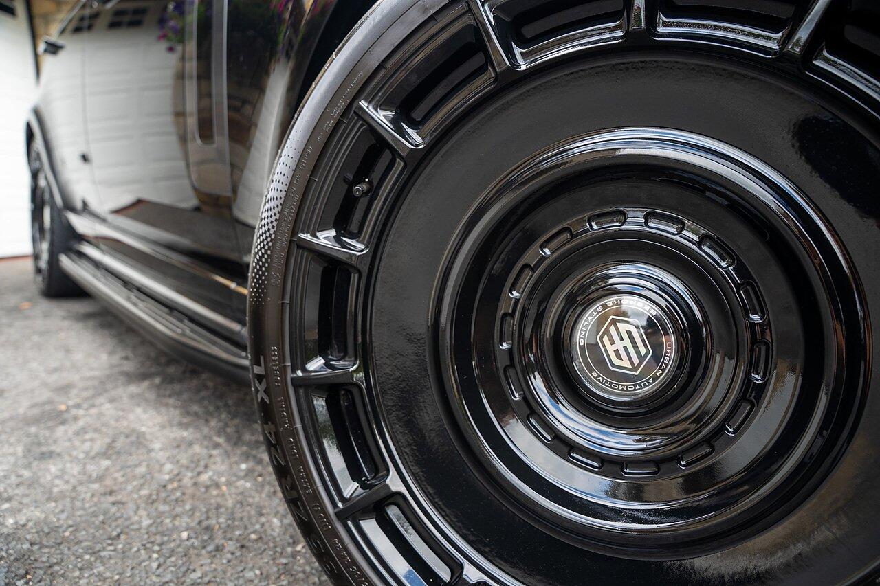 Land Rover Range Rover view 37