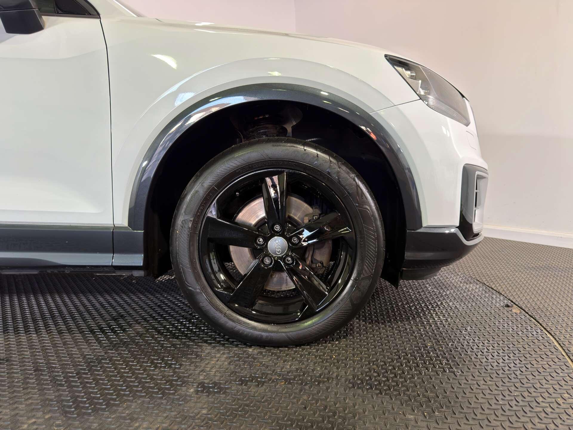 Audi Q2 view 69