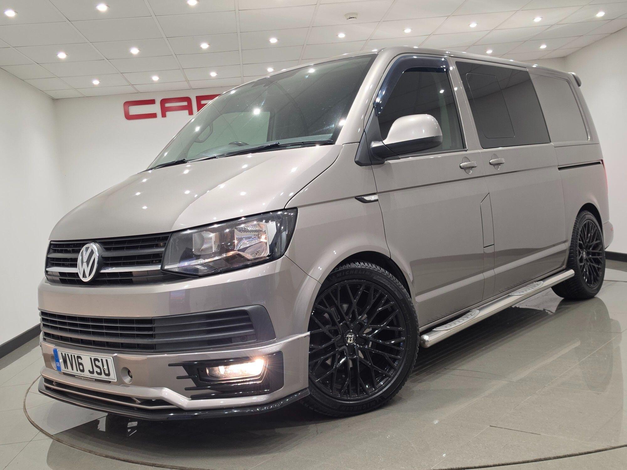 Volkswagen Transporter view 14