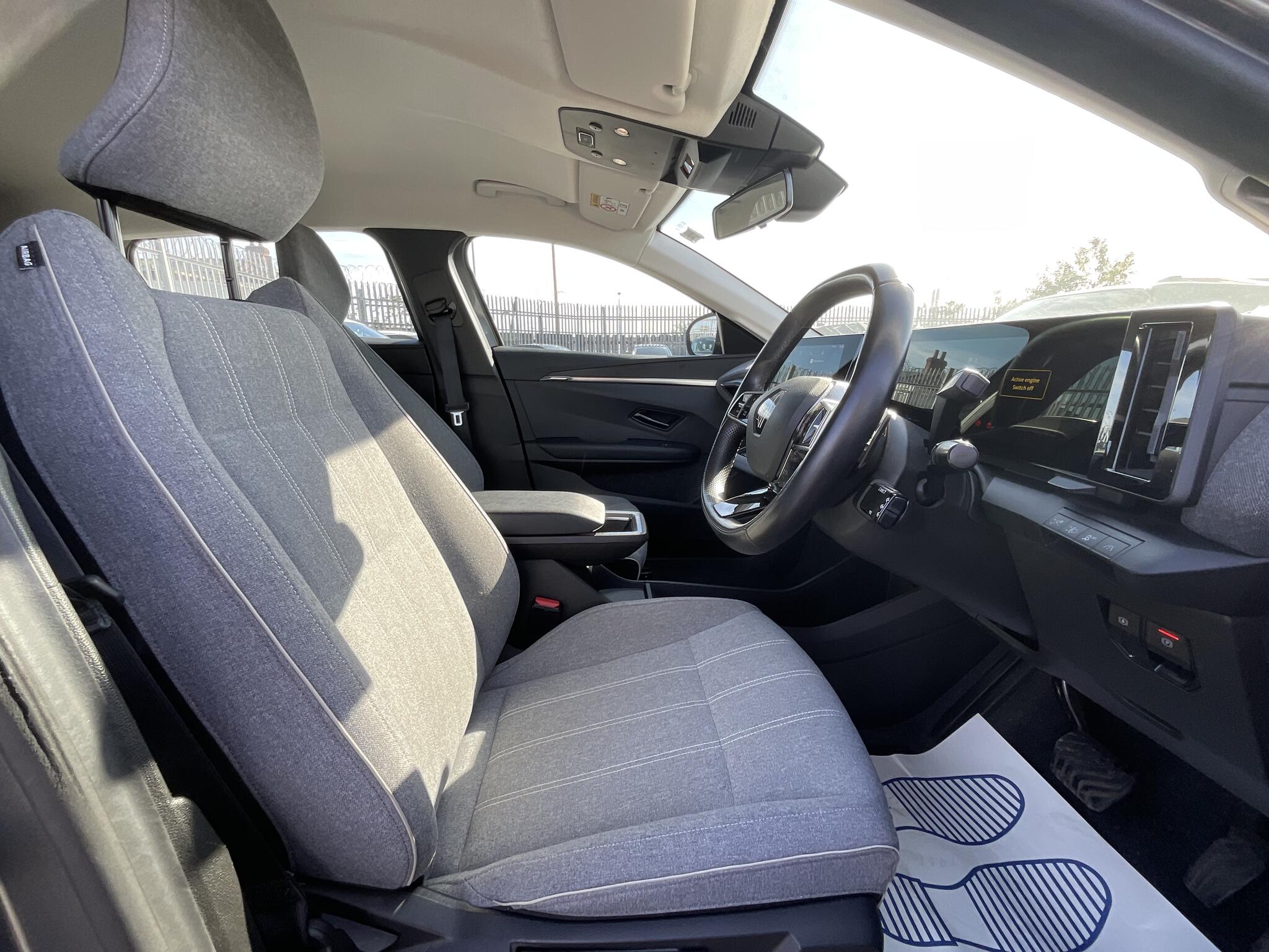Renault Megane E-Tech view 9
