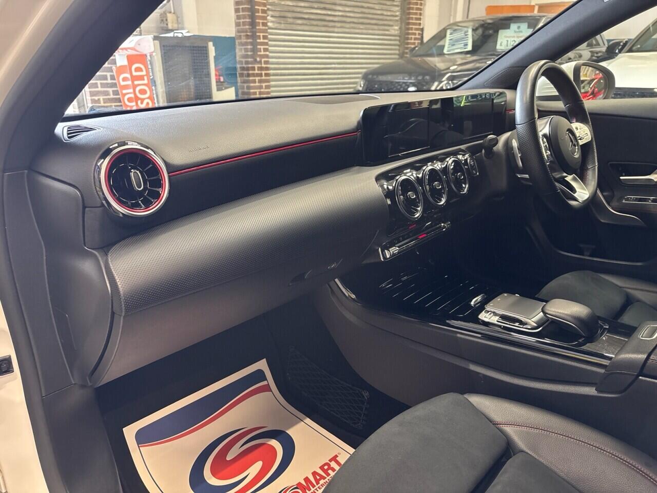 Mercedes-Benz A-Class view 24
