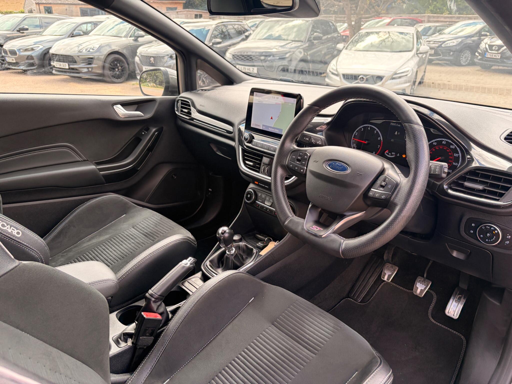 Ford Fiesta view 10